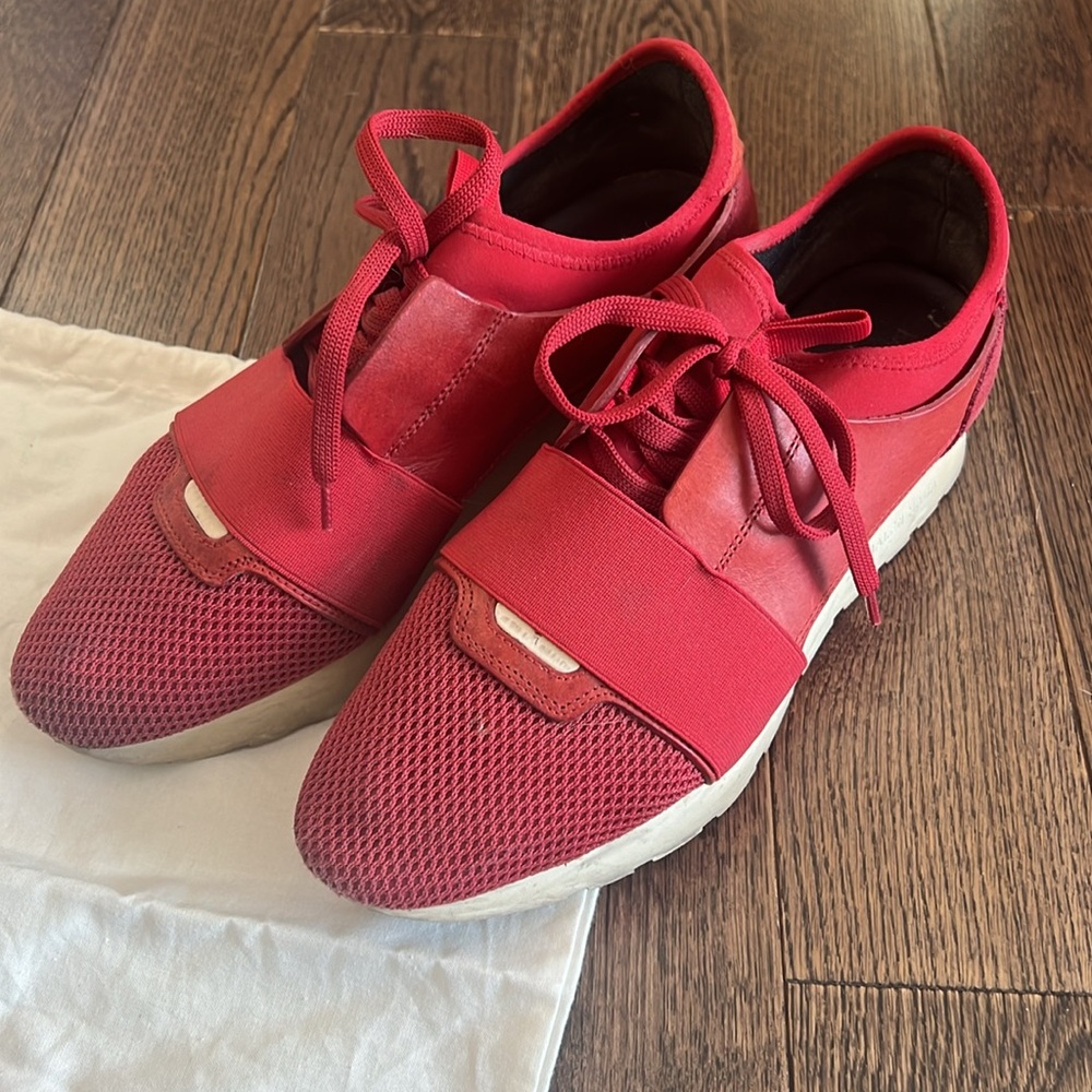 Balenciaga race runner sneaker